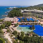 Vogue Supreme Bodrum 호텔