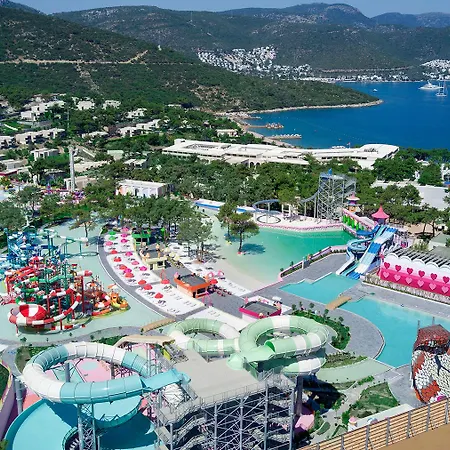 Vogue Supreme Bodrum 5* توربا