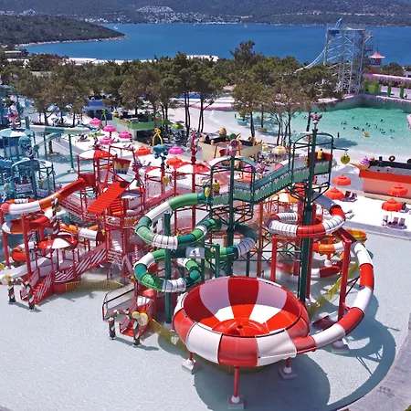 Vogue Supreme Bodrum 5*